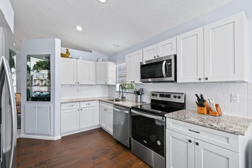 252 Legendary Cir, Palm Beach Gardens, FL, 33418-8490 | Card Image