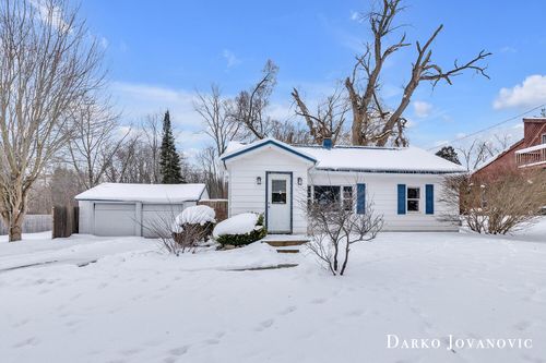 753 W State St, Belding, MI, 48809-9778 | Card Image