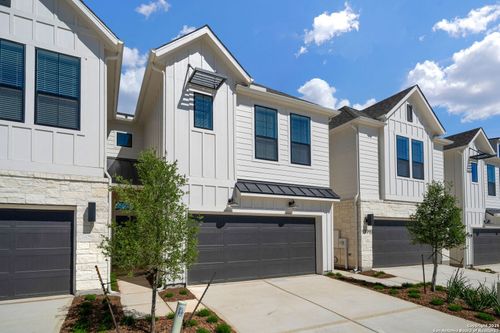 13709 Giovannis Gdn, San Antonio, TX, 78253-3003 | Card Image
