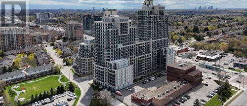 811-9199 Yonge St, Richmond Hill, ON, L4C1H7 | Card Image