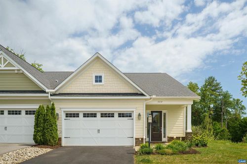 322 Claibourne Rd, CROZET, VA, 22932-1572 | Card Image