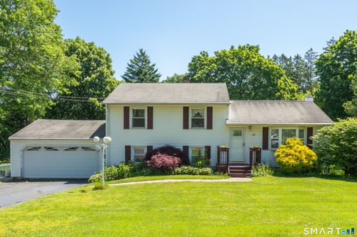 33 Deforest Dr, North Branford, CT, 06471-1258 | Card Image