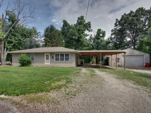 931 N 64th St, Quincy, IL, 62305-8779 | Card Image