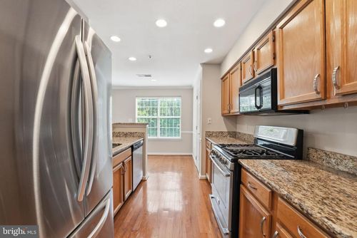 11014 Koman Cir, MANASSAS, VA, 20109-7716 | Card Image