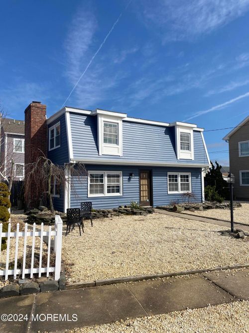 452 Marathon Ct, Lavallette, NJ, 08735-3010 | Card Image
