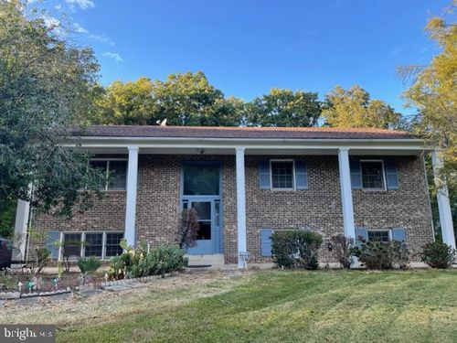 4137 Elizabeth Ln, FAIRFAX, VA, 22032-1453 | Card Image