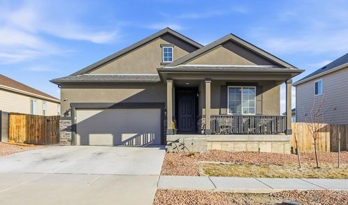 3322 Bella Luna Dr, Pueblo, CO, 81001-4909 | Card Image