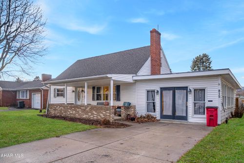 815 Walnut St, Roaring Spring, PA, 16673-1529 | Card Image