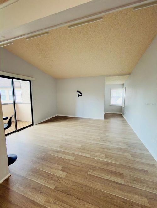 apt-124-3019 Antique Oaks Cir, WINTER PARK, FL, 32792-5660 | Card Image