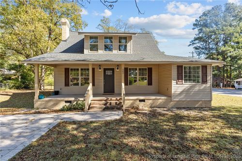 502 N Stewart Street, Raeford, NC, 28376 | Card Image