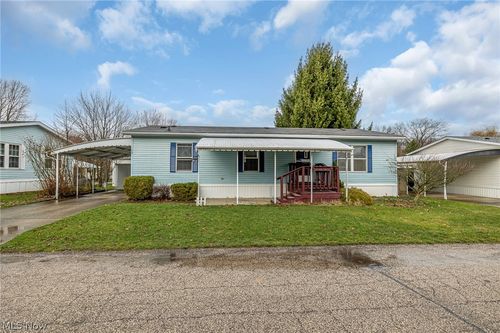 10 Corktree Dr, Olmsted Twp, OH, 44138-2918 | Card Image