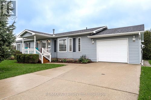 12-30 Ann Street, St Marys, ON, N4X1C8 | Card Image