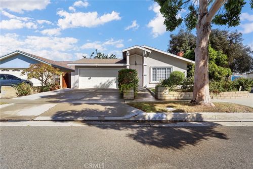 12947 Arabella Pl, Cerritos, CA, 90703-6101 | Card Image