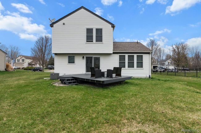 6480 Crestview Dr, House other with 3 bedrooms, 3 bathrooms and null parking in Holly MI | Image 28