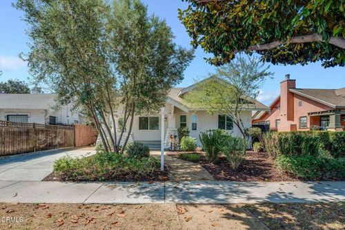 1306 W 48th St, Los Angeles, CA, 90037-2841 | Card Image