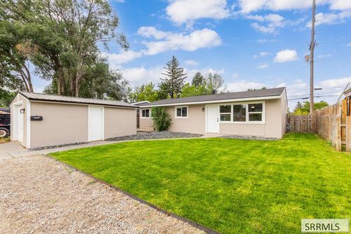 1087 Lovejoy St, Idaho Falls, ID, 83401-2846 | Card Image
