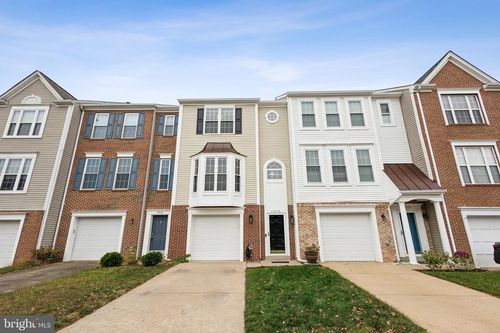 15514 Port Washington Ct, DUMFRIES, VA, 22025-3060 | Card Image