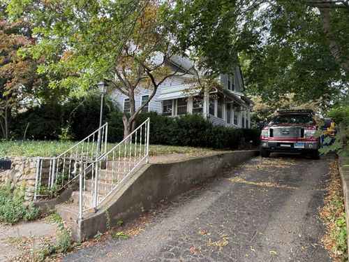 265 Crystal Ave, New London, CT, 06320-6508 | Card Image