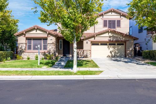 738 Prosperity St, Mountain House, CA, 95391-1113 | Card Image