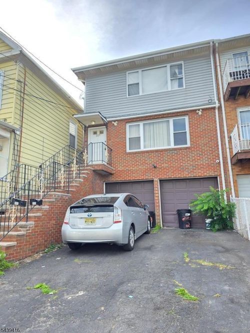 229 Delaware St, Elizabethport, NJ, 07206-1513 | Card Image