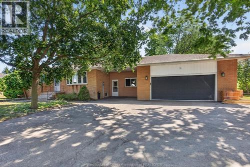 1308 County Rd 27, Lakeshore, ON, N0R1A0 | Card Image
