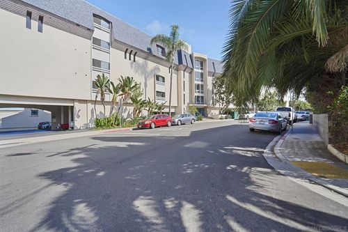 116-3991 Crown Point Dr, San Diego, CA, 92109-6708 | Card Image