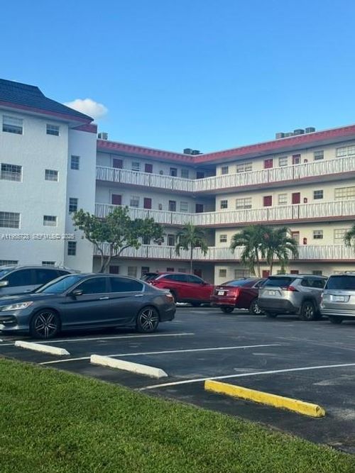 apt-413-4140 Nw 44th Ave, Lauderdale Lakes, FL, 33319-4845 | Card Image