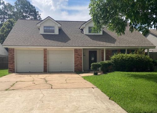 415 Cole St, Webster, TX, 77598-5017 | Card Image