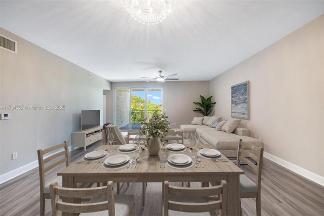300 - 7598 Sw 102 Nd St, Condo with 3 bedrooms, 3 bathrooms and null parking in Pinecrest FL | Image 33