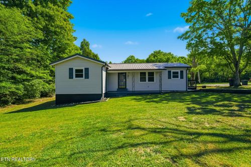 615 Carroll St, Etowah, TN, 37331-1030 | Card Image