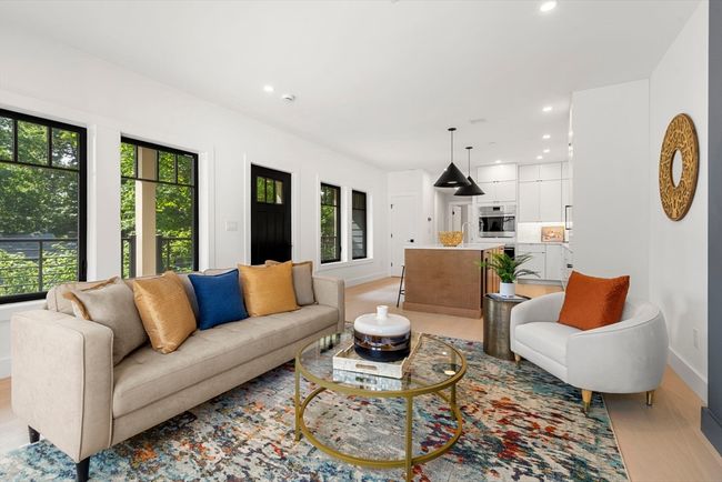 5 - 145 Warren St, Condo with 2 bedrooms, 3 bathrooms and null parking in Newton MA | Image 14