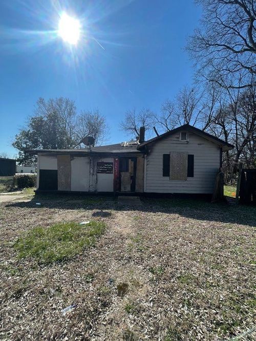 2431 Hubbard Ave, Memphis, TN, 38108-2351 | Card Image