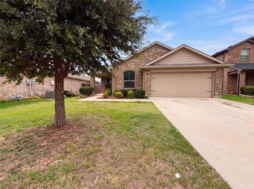 748 Wylie Street, Crowley, TX, 76036 | Card Image