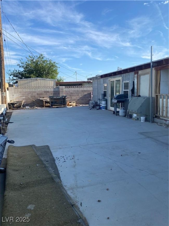 View of yard featuring a fenced backyard | Image 22