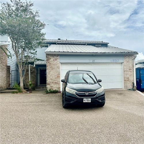 apt-13-830 Cliff Dr, Portland, TX, 78374-3034 | Card Image