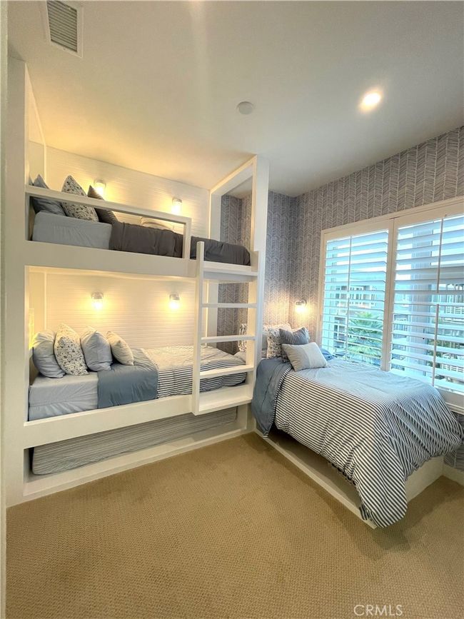 2046 Doheny Pl, Condo with 3 bedrooms, 4 bathrooms and 2 parking in Capistrano Beach CA | Image 19