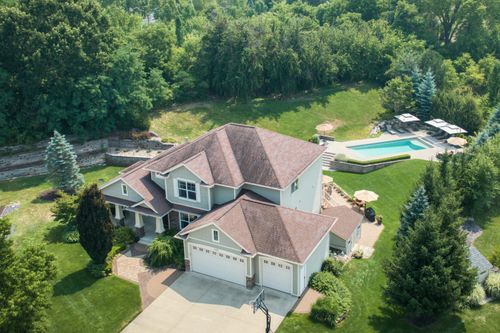 1128 Emerald Woods Ct Se, Byron Center, MI, 49315-8982 | Card Image