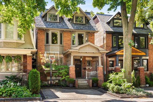 3 Hurndale Ave, Toronto, ON, M4K1R4 | Card Image