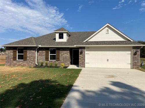 408 Nw 7th St, Wagoner, OK, 74467-2708 | Card Image