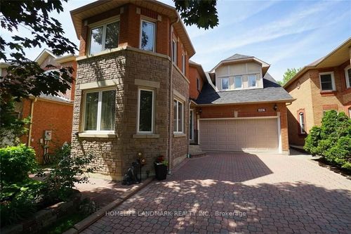 4887 Natkarni Cres, Mississauga, ON, L5V1L4 | Card Image