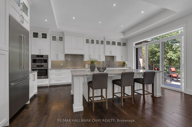 105 Mennill Dr, House other with 4 bedrooms, 4 bathrooms and 9 parking in Minesing ON | Image 7
