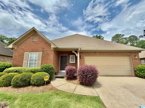 337 Creekside Ln, PELHAM, AL, 35124-3982 | Card Image