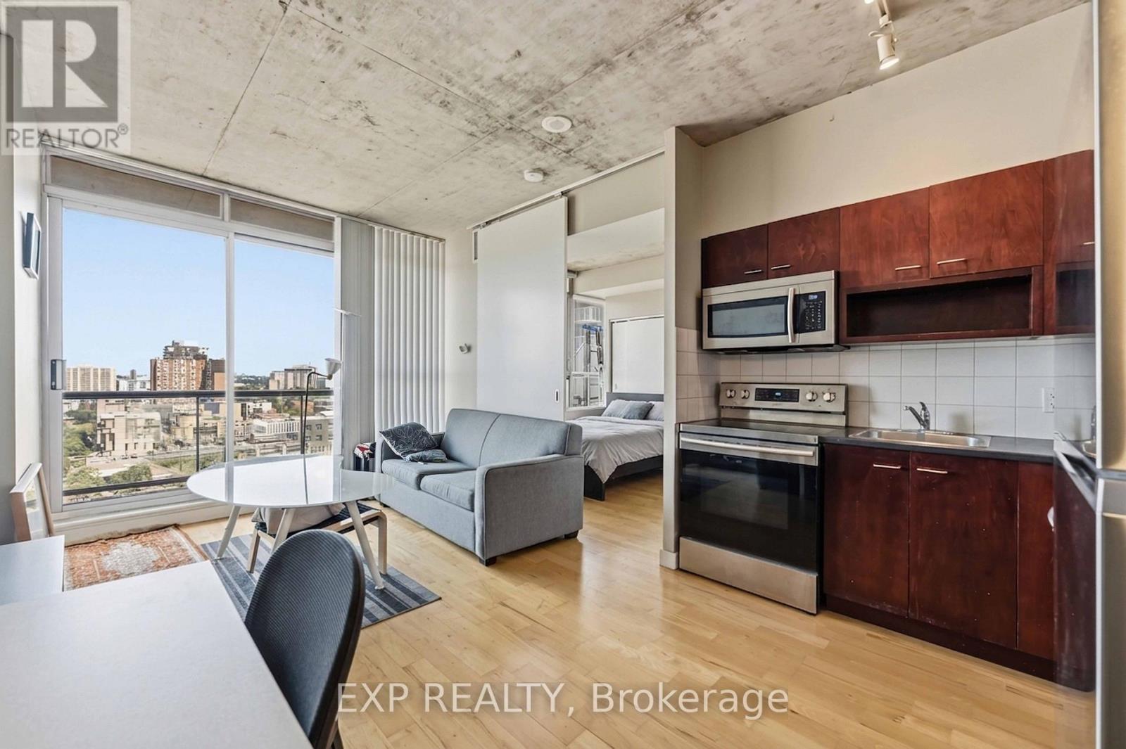 Residential in Ottawa 4