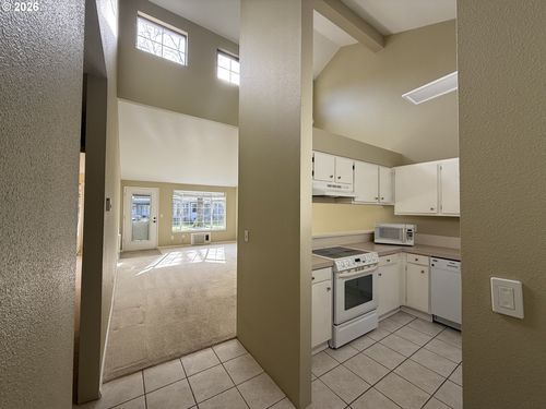 11-13775 Sw Scholls Ferry Rd, Beaverton, OR, 97008-9302 | Card Image