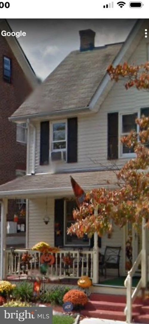 92 Virginia Ave, COATESVILLE, PA, 19320-3617 | Card Image