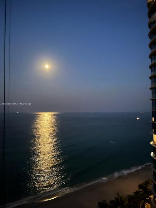 apt-1502-15811 Collins Ave, Sunny Isles Beach, FL, 33160-4175 | Card Image