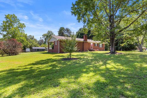 6301 N Pinnacle Drive, Spartanburg, SC, 29303 | Card Image