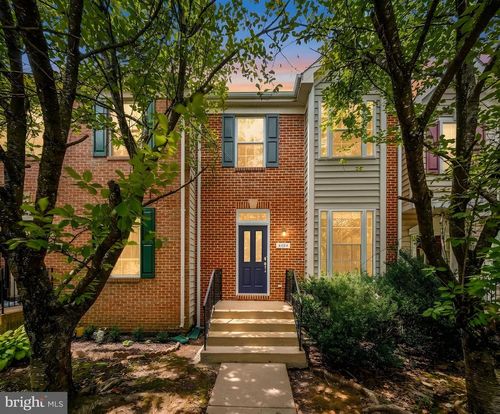 4604 Deerwatch Dr, CHANTILLY, VA, 20151-2257 | Card Image