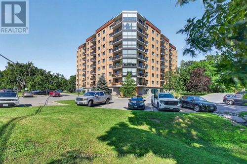 607-120 Barrett Crt, Kingston, ON, K7L5H6 | Card Image