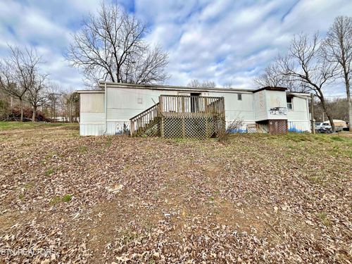 114 Pinecrest Dr, Loudon, TN, 37774-7520 | Card Image